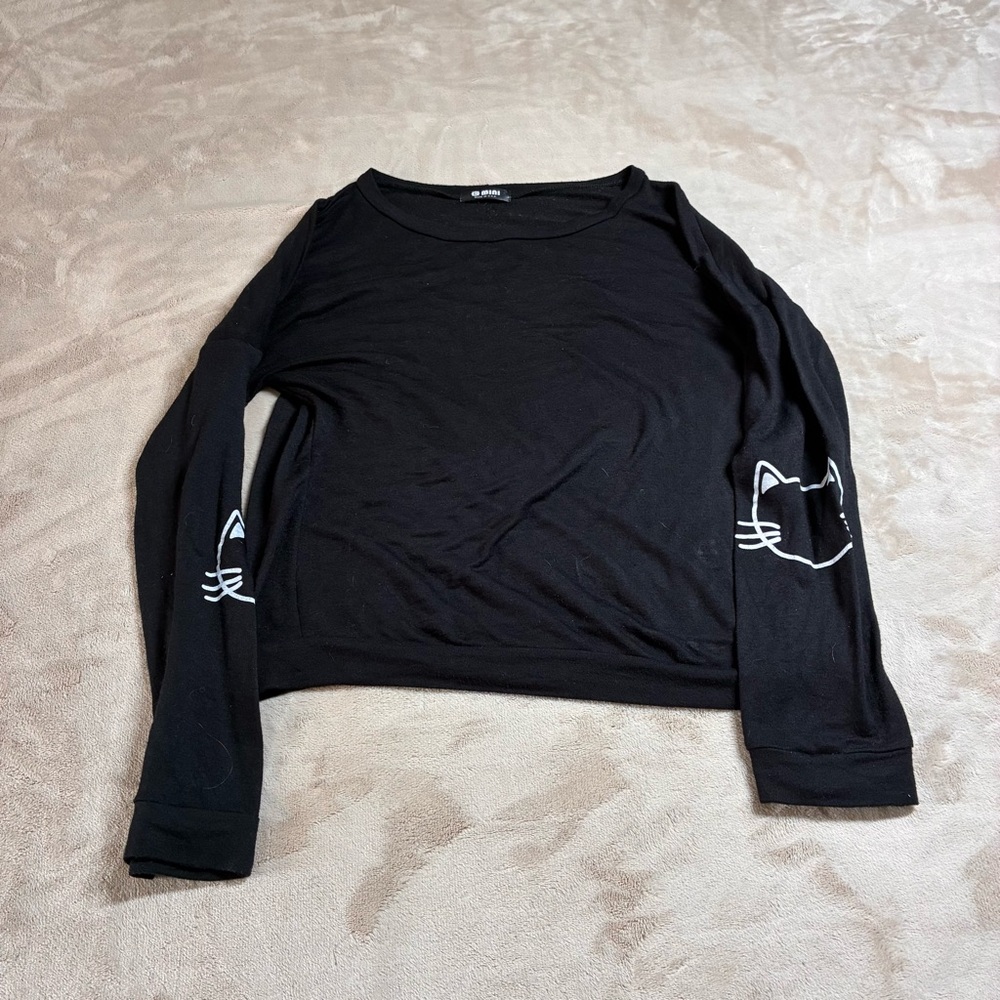 G Mini Cat Graphic Sleeve Black Long Sleeve Top Minimalist Streetwear Women’s M